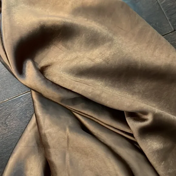 OAK & FORT SATIN MIDI BEAUTIFUL COPPER COLOUR - Picture 2 of 3
